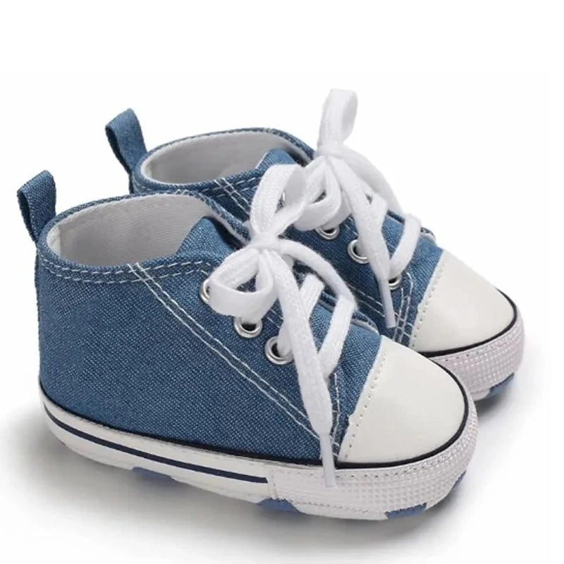 Basket bébé bleu chaussures légères et respirantes pour premiers pas sécurisés 