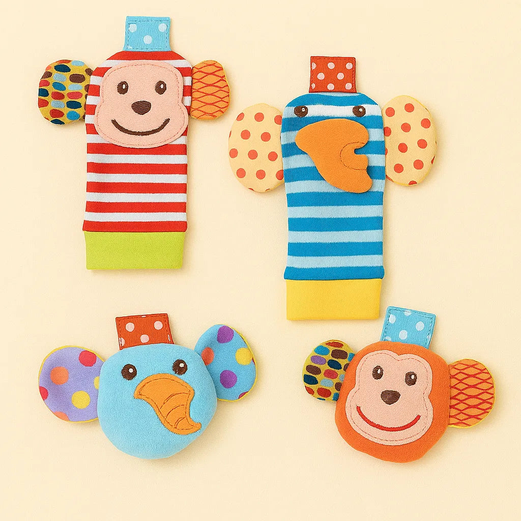 Chaussetes hochets variées  pour bébé