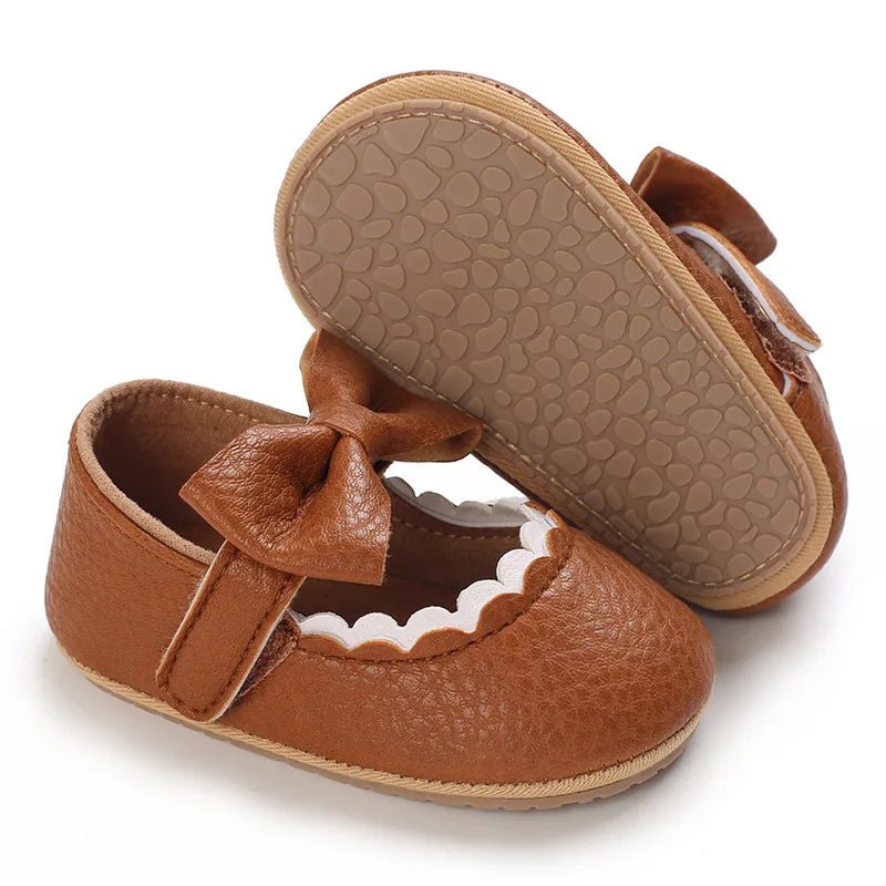 Chaussure bebe - Cigogne et bébé
