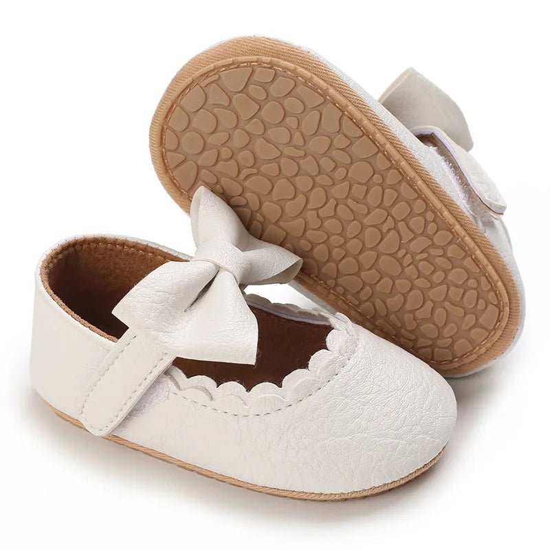 Chaussure bebe - Cigogne et bébé