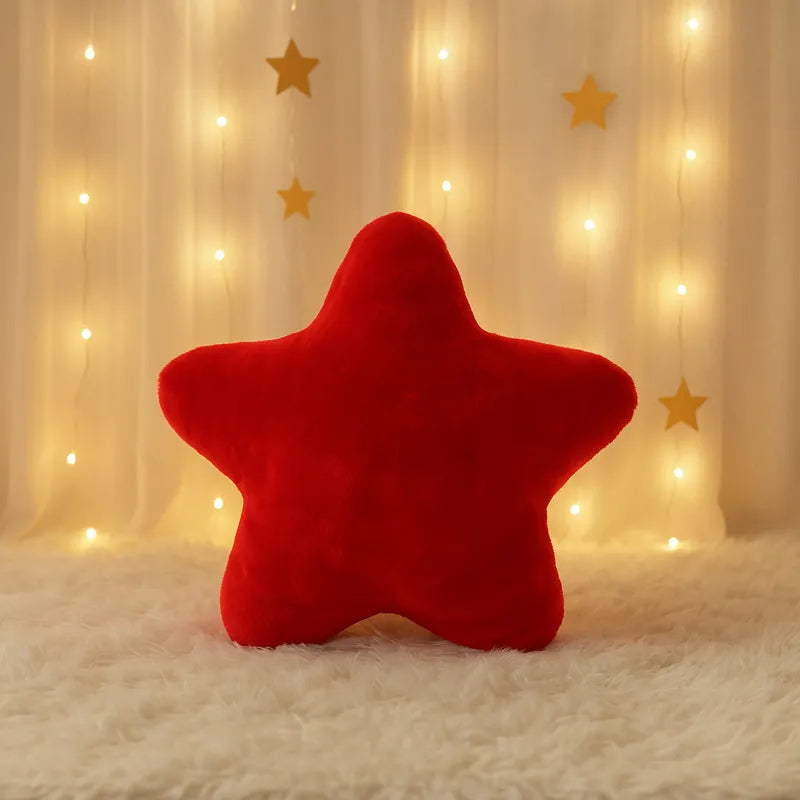 Coussin en forme d'étoile rouge