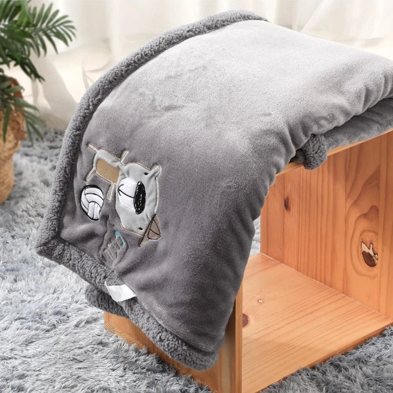 Couverture pour bébé en flanelle - Cigogne et bébé