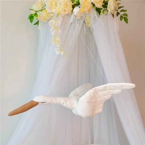 Décoration murale en peluche - Cigogne et bébé
