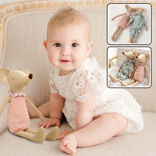 Doudou - souris en coton - Cigogne et bébé