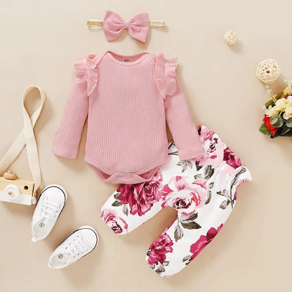 Ensemble pour bébé fille - Cigogne et bébé
