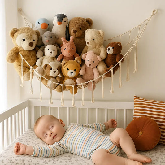 Filet de rangement pour peluches bébé au-dessus du lit