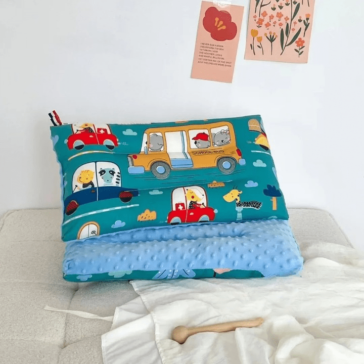 Oreiller pour bébé - Cigogne et bébé