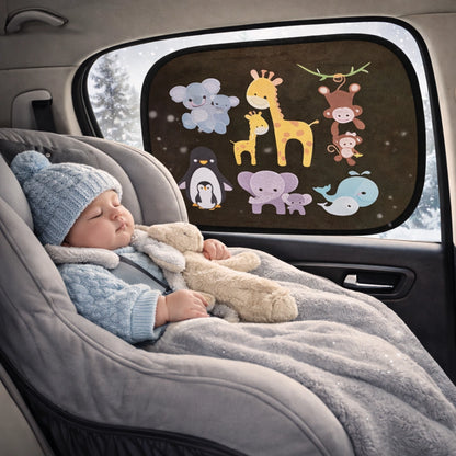 Bébé dormant confortablement en voiture avec pare-soleil bébé anti-UV installé sur la vitre