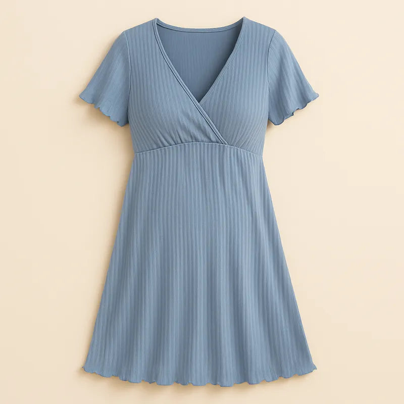 Robe de grossesse bleue élégante et pratique pour maman