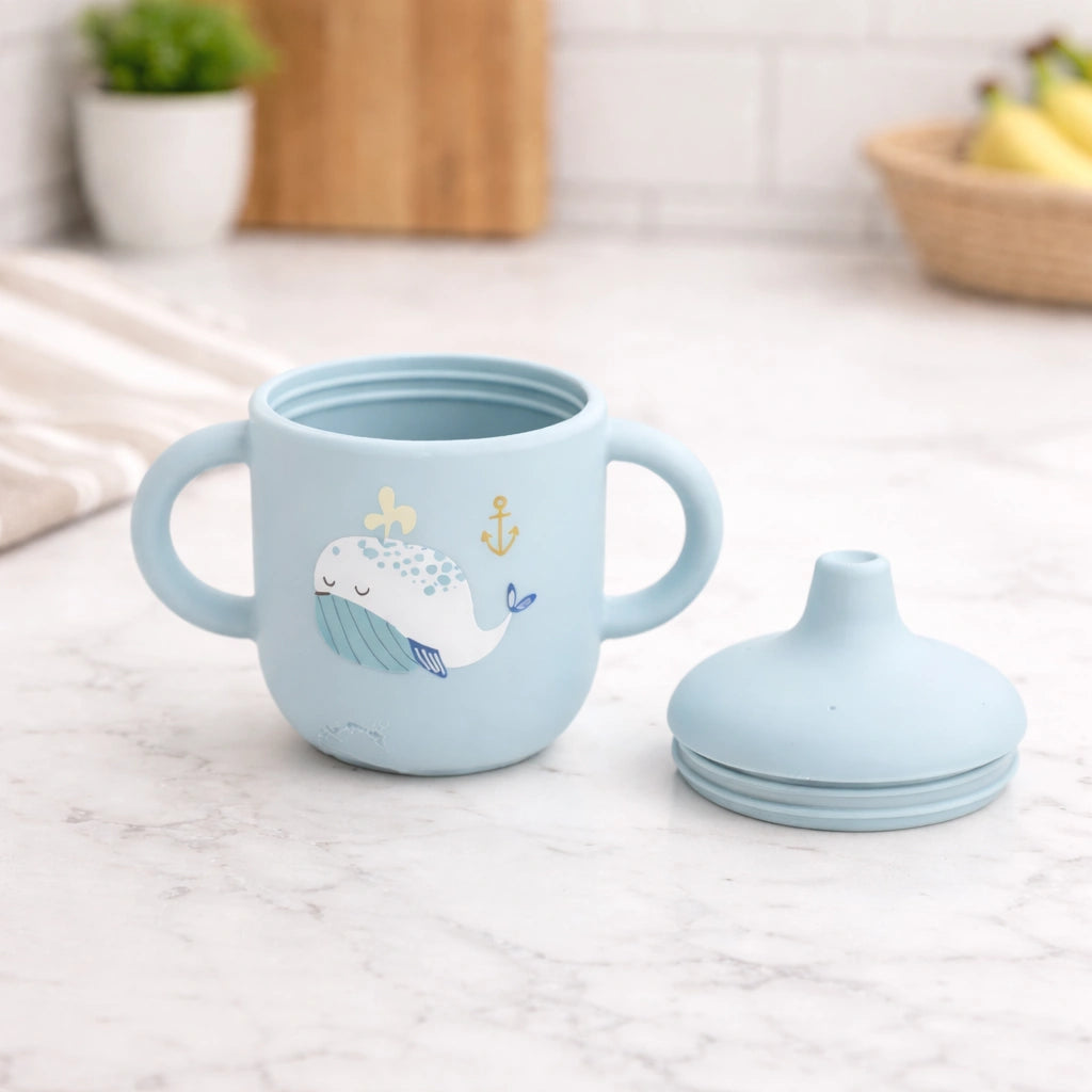 tasse bébé silicone bleu avec poignées et couvercle amovible, tasse d’apprentissage bébé sans BPA