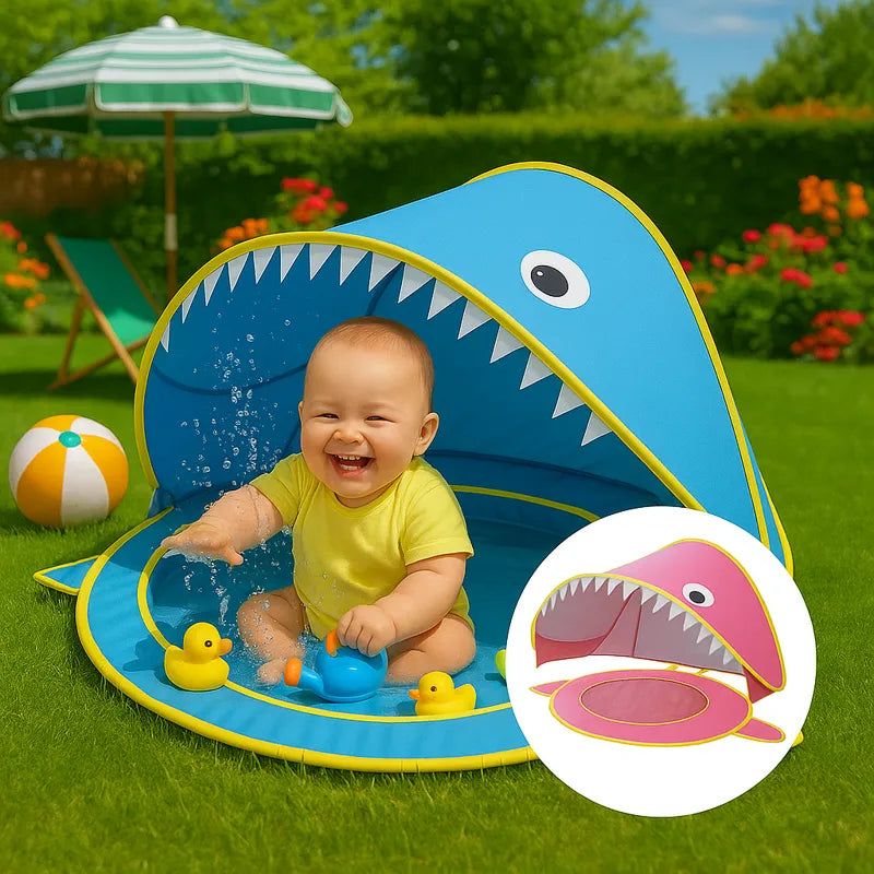 Bébé qui joue dans sa tente de plage